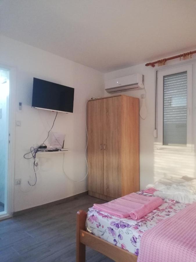 Apartmani Kuljanin ドニー・ミラノヴァツ エクステリア 写真